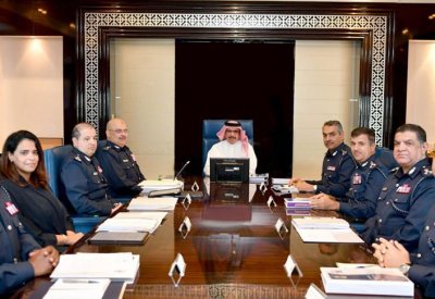 مجلس أمناء الأكاديمية الملكية للشرطة يؤكد على تطوير الخطط التدريبية والتوسع في استخدامات الذكاء الاصطناعي