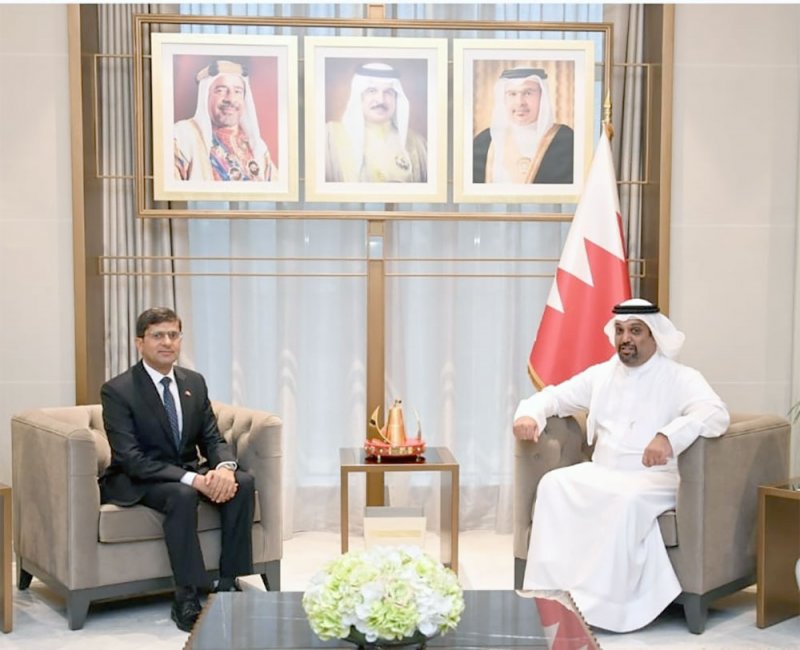 وزير المالية والاقتصاد الوطني يستقبل سفير النيبال لدى مملكة البحرين