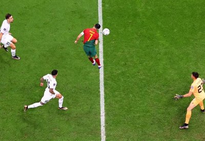 الشركة المصنعة لكرة المونديال: رونالدو "كاذب"