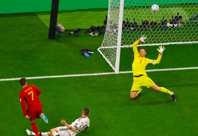 ألمانيا تعول على إسبانيا من أجل محاولة العبور