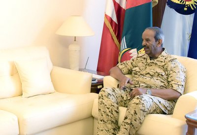 القائد العام لقوة دفاع البحرين يستقبل وزير الإعلام‎‎