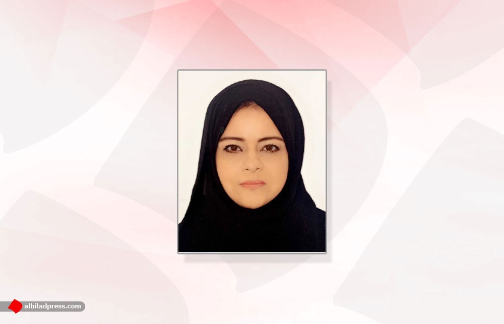 الفنانة التشكيلية شيخة أسماعيل جناحي