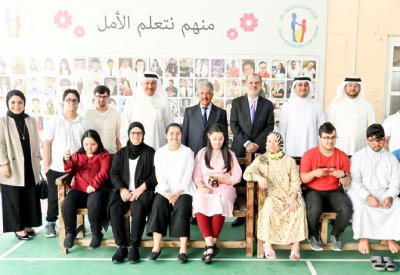“عقارات السيف” تزور مركز العناية بمتلازمة داون
