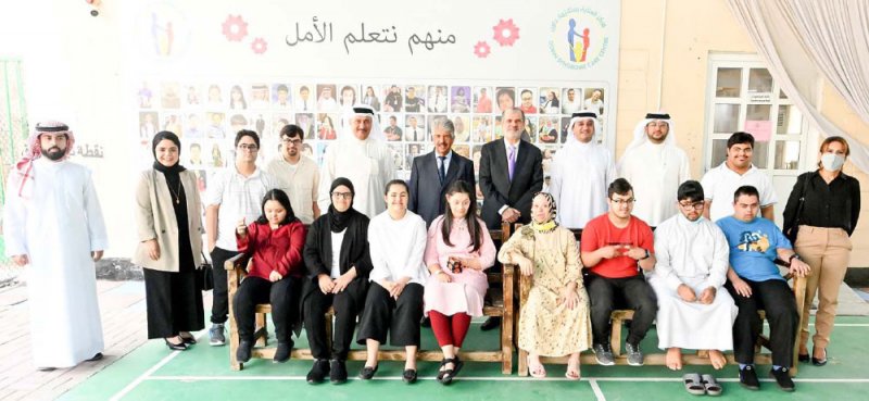 “عقارات السيف” تزور مركز العناية بمتلازمة داون