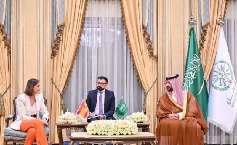 السعودية توقع مذكرة تفاهم مع شركة إسبانية لبناء سفن قتالية لصالح قواتها البحرية