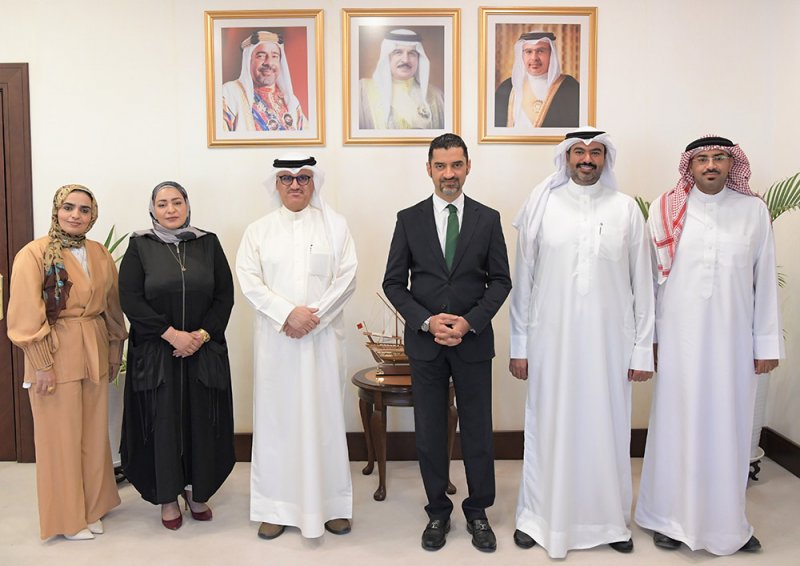 المبارك: الكوادر الوطنية من حملة الشهادات العليا تبوأت مراكز مهمة.. في هذا المجال