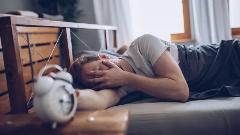 لماذا نشعر بالتعب عند الاستيقاظ صباحاً؟