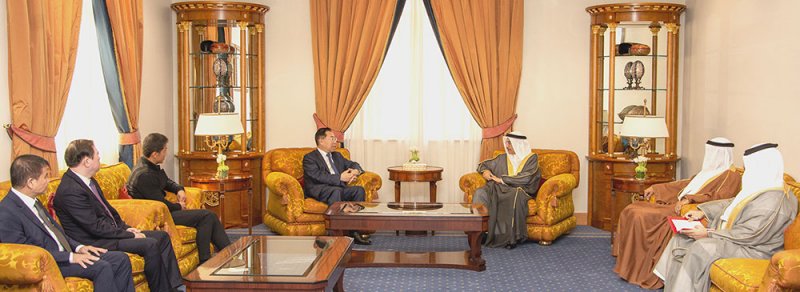 خالد بن عبد الله: احتواء المملكة للجائحة يعكس نجاح البرنامج الوطني للتطعيم والقرارات الصائبة للفريق الوطني