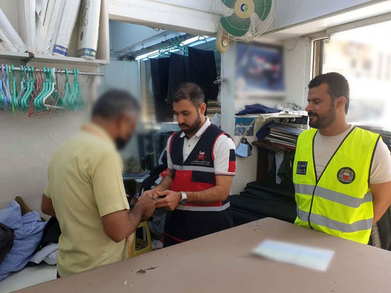 رصد عدد من المخالفات متعلقة بأحكام هيئة تنظيم سوق العمل وقانون الإقامة في العاصمة