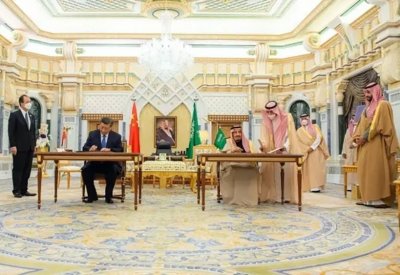 الملك سلمان ورئيس الصين يوقعان اتفاقية الشراكة الاستراتيجية الشاملة