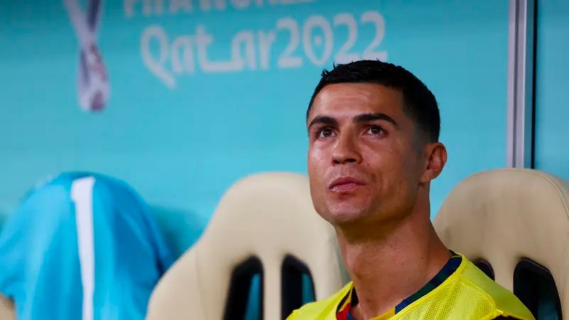 مفاجأة.. رونالدو هدد بترك معسكر البرتغال ومغادرة المونديال