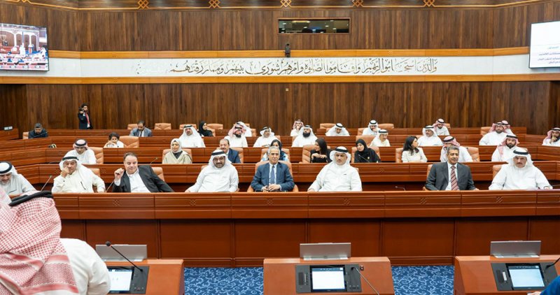 بالصور: شاهد النواب الجدد على كراسيهم لأول مرة