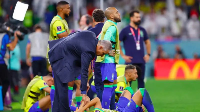 تيتي يعلن رحيله بعد الوداع "المؤلم" للبرازيل