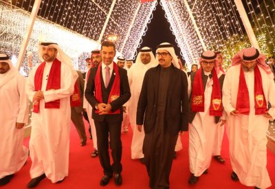 بلدية المنطقة الجنوبية تدشن إنارة الممر المضيء في شارع 16 ديسمبر
