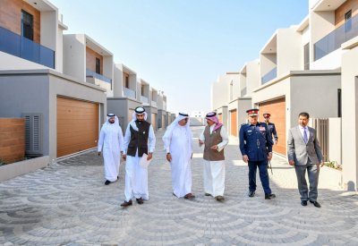 بالصور: معالي وزير الداخلية يتفقد مجمع السجون المفتوحة