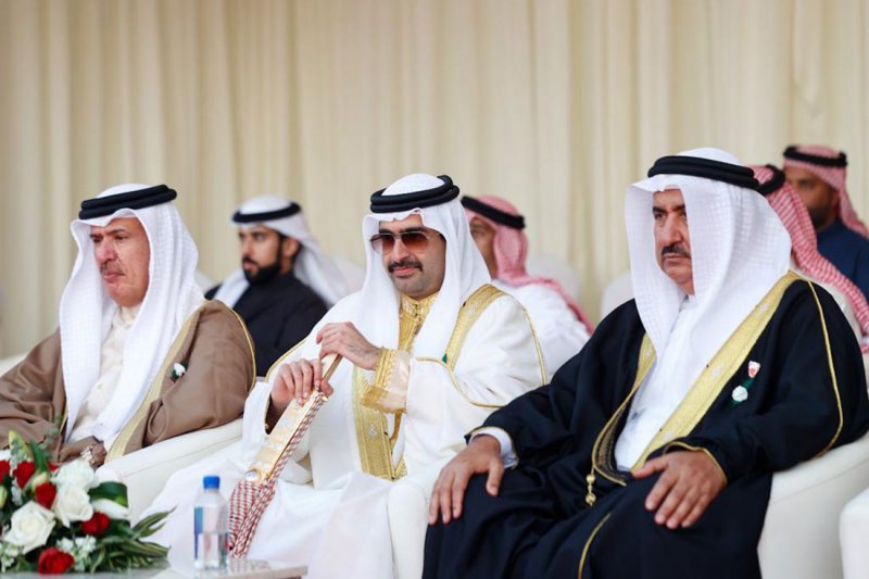 المحافظة الجنوبية تحتفي من الزلاق بــ"العرضة الشعبية" بمناسبة الأعياد الوطنية