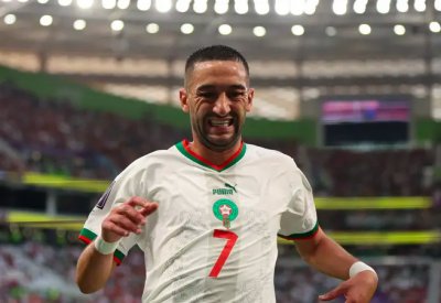 برشلونة رفض التعاقد مع زياش.. وفضّل تراوري وتوريس
