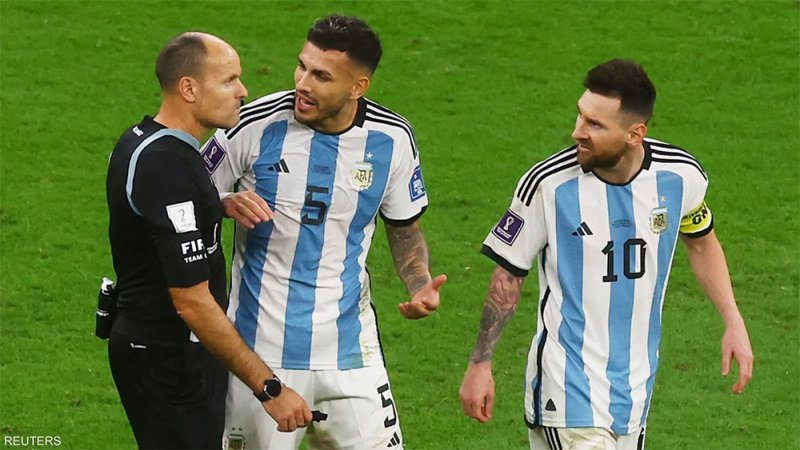 تحققت أمنية ميسي.. قرار نهائي بشأن الحكم لاهوز