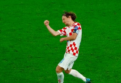 مودريتش متحدياً: سنلعب "مباراة العمر" أمام الأرجنتين