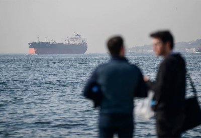 تركيا تتوصل لاتفاق حول لوائح جديدة للتأمين على ناقلات النفط