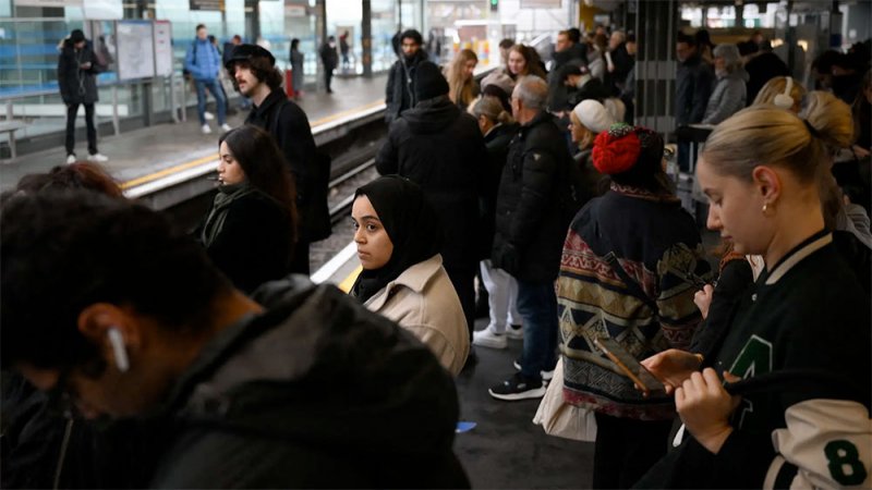 بريطانيا.. سلسلة إضرابات تاريخية بعد ارتفاعات حادة بالأسعار