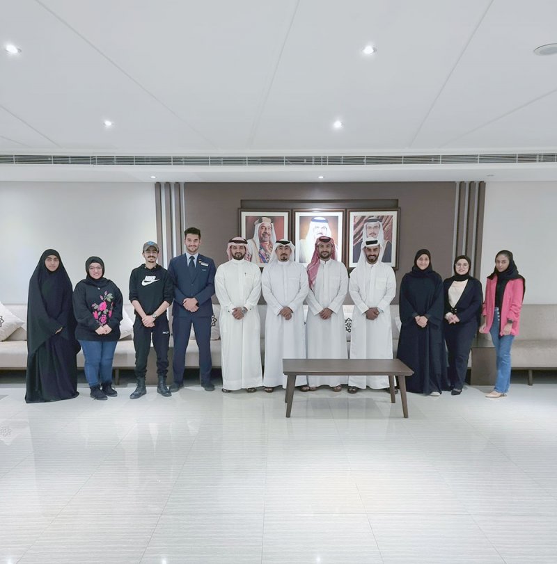 وفد من فريق "أكاديمية المسعفين التطوعي" ينطلق إلى سلطنة عمان لتنظيم معسكر تدريبي