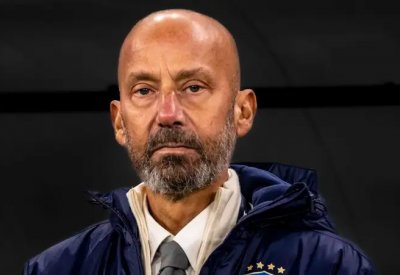 فيالي يترك المنتخب الإيطالي لخوض معركة جديدة مع "السرطان"