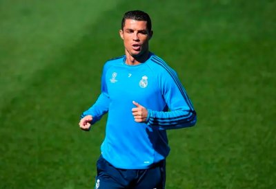 كريستيانو رونالدو يتدرب في ريال مدريد