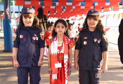 بالصور: مدرسة النور العالمية تحتفل بالأعياد الوطنية