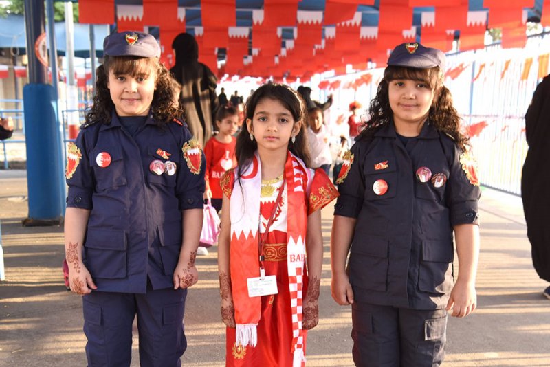 بالصور: مدرسة النور العالمية تحتفل بالأعياد الوطنية