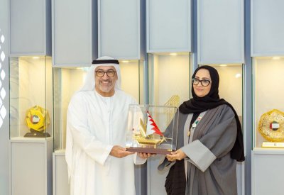 وزيرة الصحة تلتقي بمعالي وزير الصحة ووقاية المجتمع الإماراتي