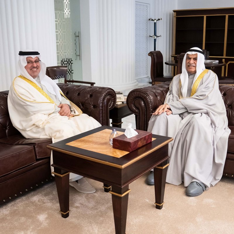 سفير مملكة البحرين في الكويت يلتقي رئيس مجلس الأمة بدولة الكويت