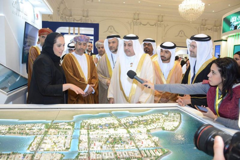 وزيرة الإسكان والتخطيط العمراني تشارك في أعمال مؤتمر الإسكان العربي السابع