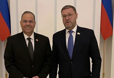سفير البحرين في موسكو يشارك في اجتماع مجلس السفراء العرب مع نائب رئيس المجلس الفيدرالي الروسي