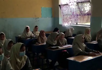 غوتيريش "قلق".. وواشنطن تدين قرار طالبان حرمان الفتيات من التعليم الجامعي