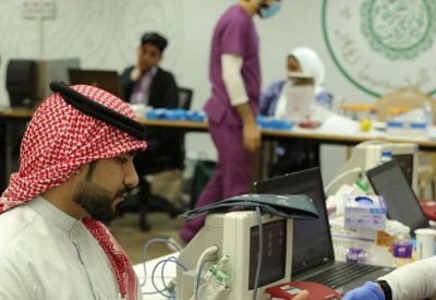 جمعية الإصلاح بالتنسيق مع مستشفى الملك حمد تنظم حملة تطوعية للتبرع بالدم