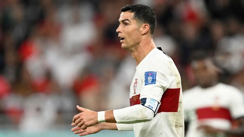 كشف آخر مستجدات مفاوضات النصر السعودي مع رونالدو