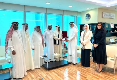 وزير التنمية الاجتماعية يشيد بجهود جمعية الحكمة للمتقاعدين