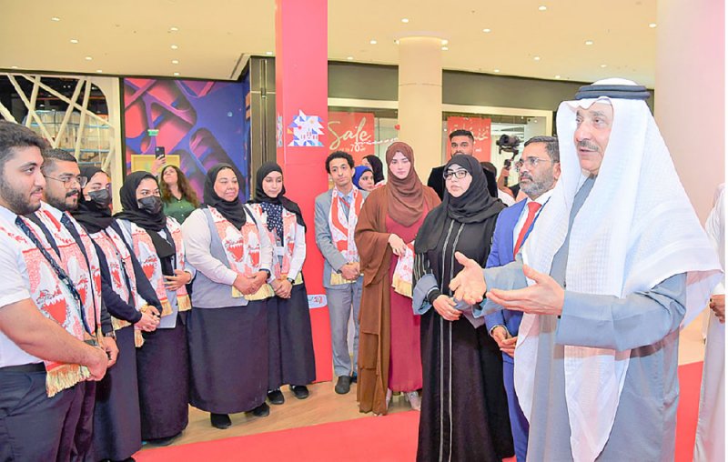 يشكلون 30 %... 1000 بحريني يعملون في “لولو هايبرماركت”