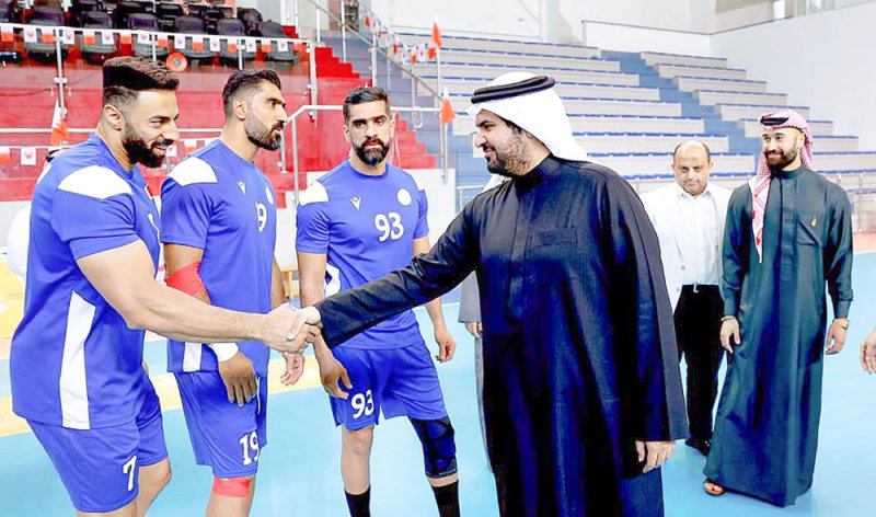 سمو الشيخ عيسى بن علي: منتخب اليد أثبت تميزه القاري وحضوره العالمي