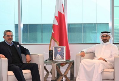 وزير الصناعة والتجارة يجتمع برئيس لجنة القطاع الغذائي بغرفة تجارة وصناعة البحرين
