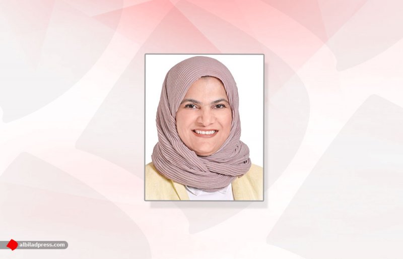 “السلام” يقدم 5 منح دراسية لطلبة الجامعة الأميركية بالبحرين
