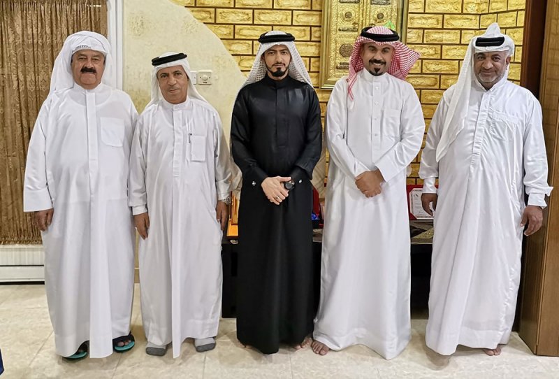 جمعية مركز سماهيج ودار ريا تزوران البلدي فاضل العود وتبحثان الملفات الخدمية بسادسة المحرق