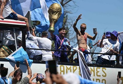 بعد نشوة كأس العالم.. الأرجنتين تفيق على واقع اقتصادي مرير