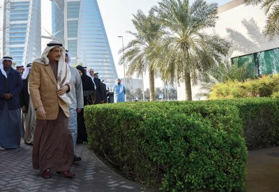 بالصور: النخلة آخر شجرة تزرع ضمن مبادرات الخطة الوطنية للتشجير