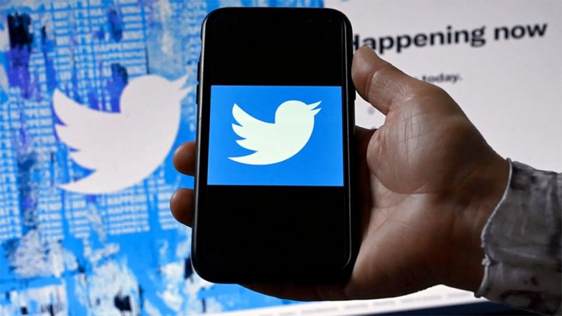انقطاع خدمة تويتر يؤثر على آلاف المستخدمين عالميا