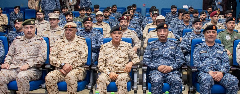 رئيس هيئة الأركان يشهد ختام التمرين البحري الثنائي المشترك "جسر 23"