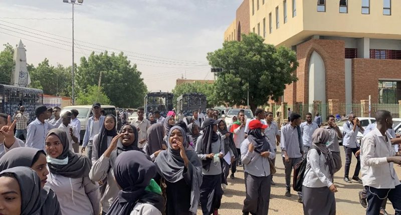 السودان.. رفع رسوم الجامعات الحكومية 900% يثير غضبا كبيرا