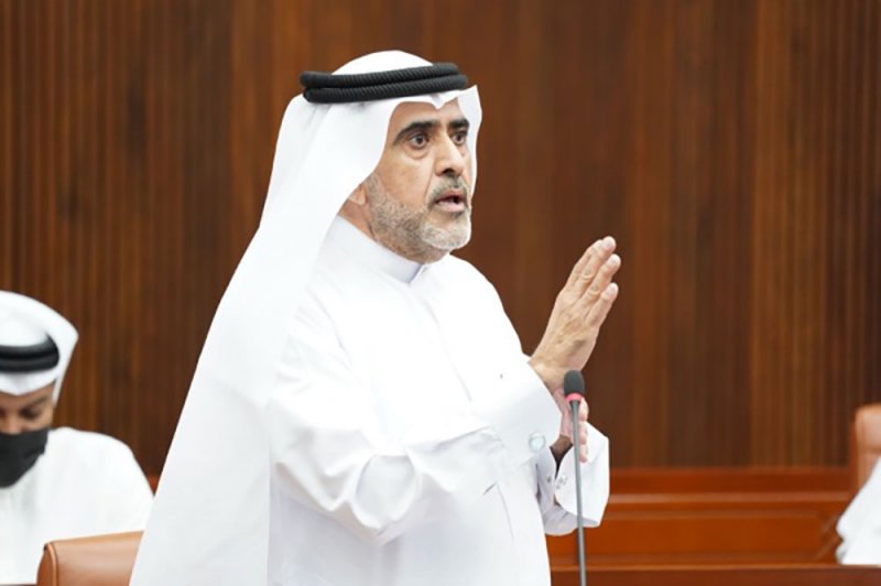 4 فلس تحرم مواطناً من علاوة الغلاء 