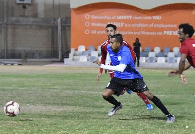 تطوير وجيبك بمواجهة قوية في دوري الشركات الكروي